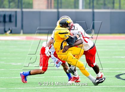Thumbnail 3 in Bellevue @ Finneytown (2014 Crosstown Showdown) photogallery.