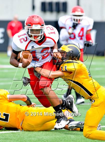 Thumbnail 3 in Bellevue @ Finneytown (2014 Crosstown Showdown) photogallery.