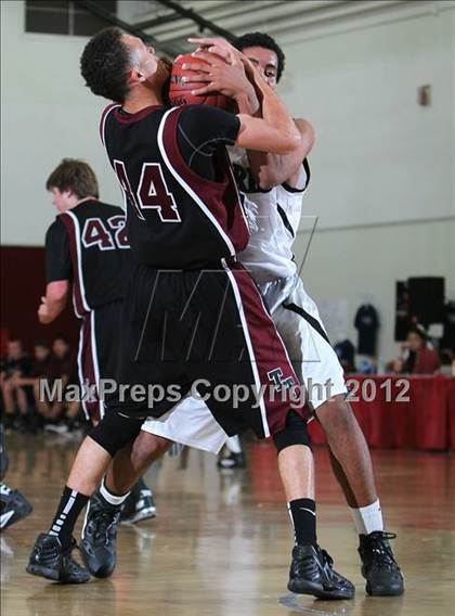 Thumbnail 1 in Perris vs. Torrance (MaxPreps Holiday Classic) photogallery.