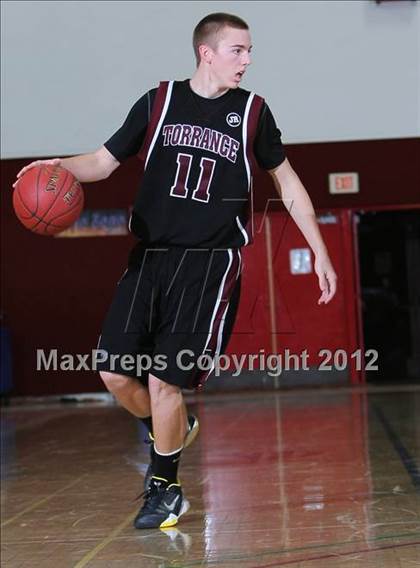 Thumbnail 2 in Perris vs. Torrance (MaxPreps Holiday Classic) photogallery.