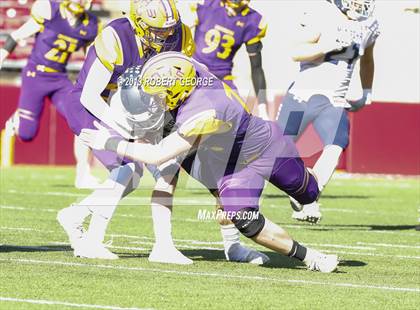 Thumbnail 2 in DeForest vs. Menasha (WIAA D3 Final)  photogallery.