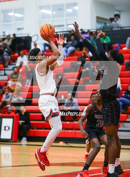 Thumbnail 3 in Union Grove @ Dutchtown photogallery.