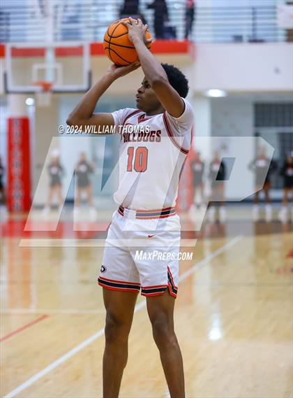 Thumbnail 2 in Union Grove @ Dutchtown photogallery.