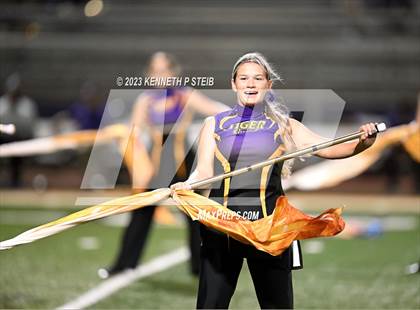 Thumbnail 1 in Hahnville @ Thibodaux photogallery.