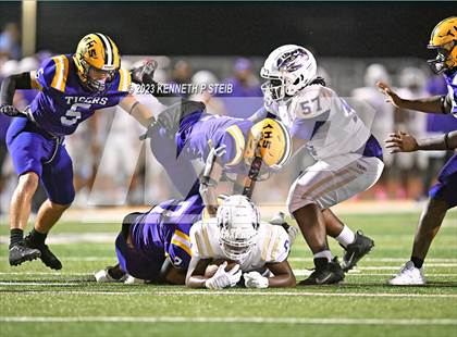 Thumbnail 2 in Hahnville @ Thibodaux photogallery.