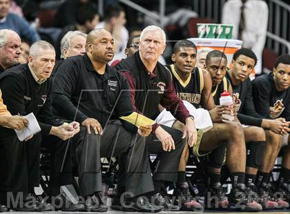 Thumbnail 3 in St. Anthony vs. St. Benedict's (Newark National Invitational) photogallery.