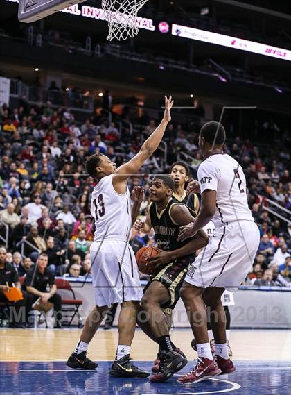 Thumbnail 2 in St. Anthony vs. St. Benedict's (Newark National Invitational) photogallery.