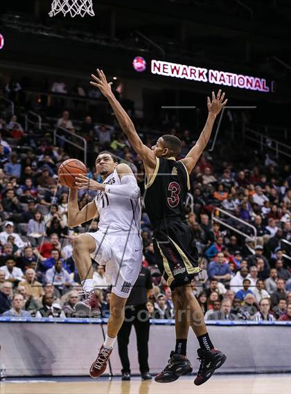 Thumbnail 1 in St. Anthony vs. St. Benedict's (Newark National Invitational) photogallery.