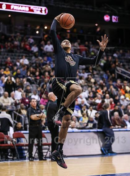 Thumbnail 1 in St. Anthony vs. St. Benedict's (Newark National Invitational) photogallery.
