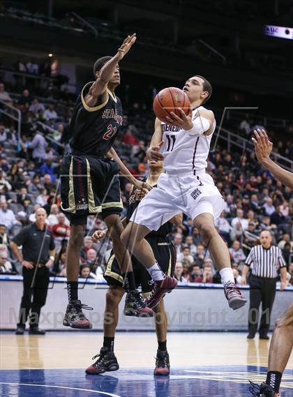 Thumbnail 2 in St. Anthony vs. St. Benedict's (Newark National Invitational) photogallery.