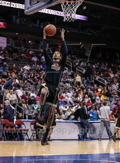 Thumbnail 1 in St. Anthony vs. St. Benedict's (Newark National Invitational) photogallery.