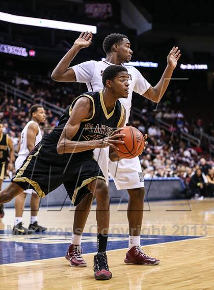 Thumbnail 1 in St. Anthony vs. St. Benedict's (Newark National Invitational) photogallery.