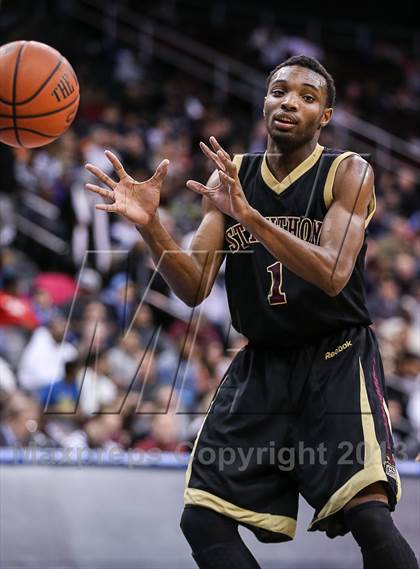 Thumbnail 2 in St. Anthony vs. St. Benedict's (Newark National Invitational) photogallery.
