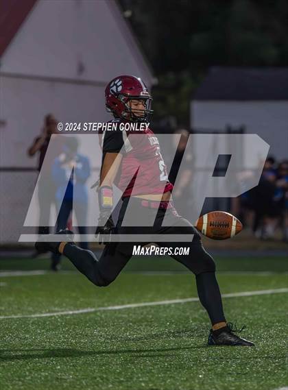 Thumbnail 2 in Zanesville @ Newark photogallery.