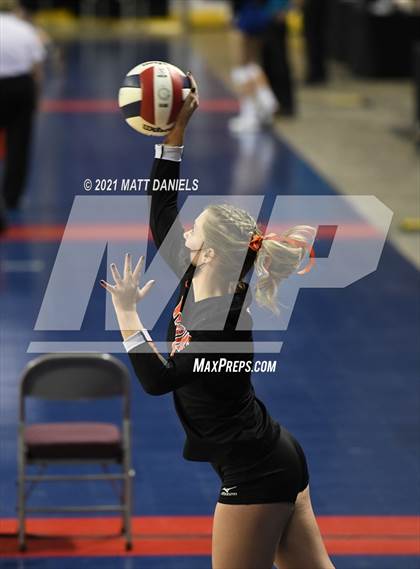 Thumbnail 3 in Wiggins vs. Sedgwick County (CHSAA 2A Final)  photogallery.