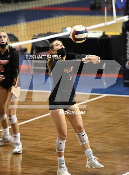 Thumbnail 1 in Wiggins vs. Sedgwick County (CHSAA 2A Final)  photogallery.