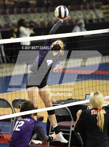 Thumbnail 3 in Wiggins vs. Sedgwick County (CHSAA 2A Final)  photogallery.