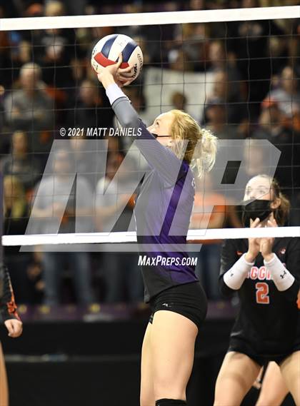 Thumbnail 1 in Wiggins vs. Sedgwick County (CHSAA 2A Final)  photogallery.
