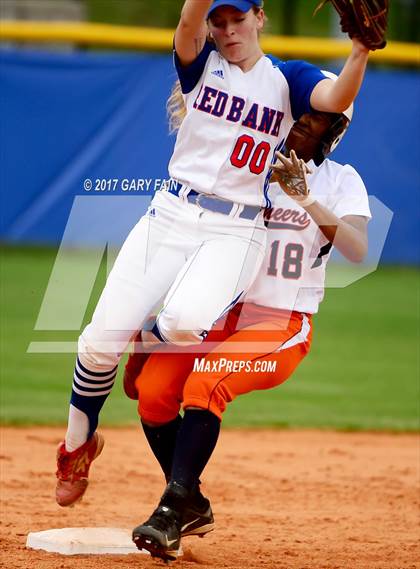Thumbnail 3 in Red Bank vs East Ridge photogallery.
