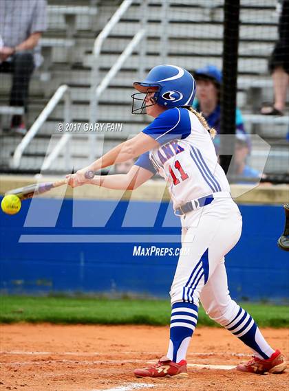 Thumbnail 3 in Red Bank vs East Ridge photogallery.