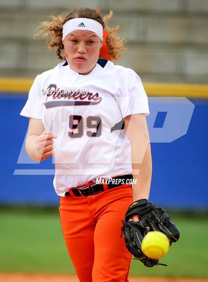 Thumbnail 1 in Red Bank vs East Ridge photogallery.