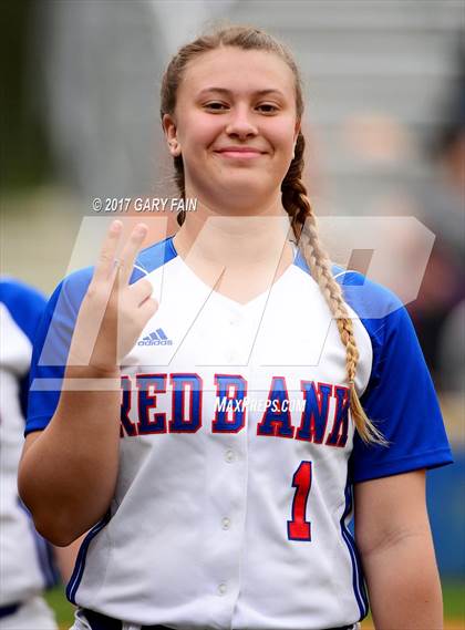 Thumbnail 2 in Red Bank vs East Ridge photogallery.