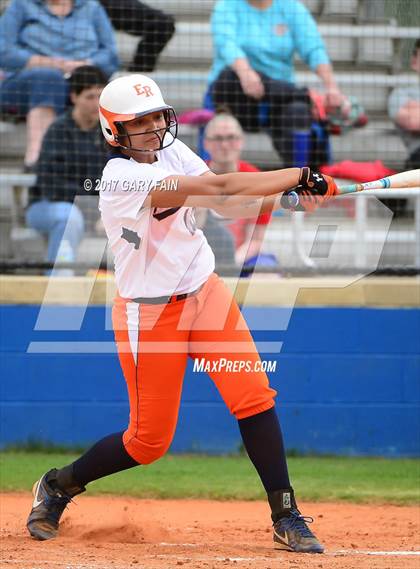 Thumbnail 2 in Red Bank vs East Ridge photogallery.