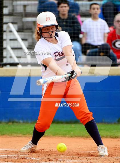 Thumbnail 2 in Red Bank vs East Ridge photogallery.