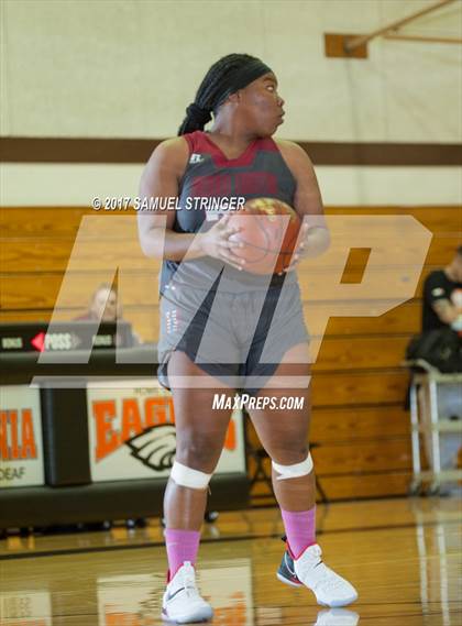 Thumbnail 1 in Overfelt @ Fremont Christian (CSD Classic) photogallery.