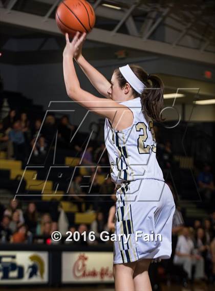 Thumbnail 1 in McMinn County @ Soddy Daisy photogallery.