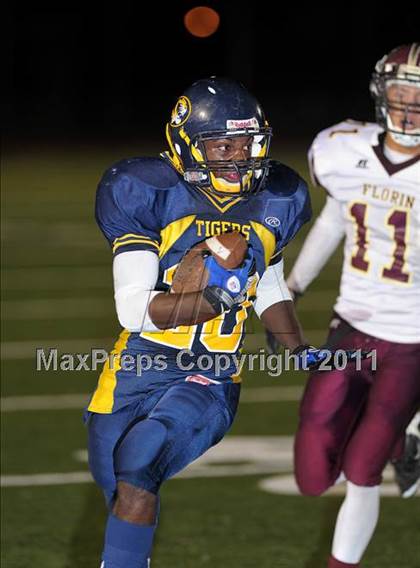 Thumbnail 3 in Florin @ Inderkum photogallery.