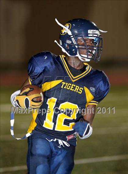 Thumbnail 2 in Florin @ Inderkum photogallery.