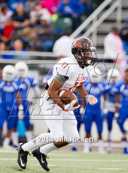 Thumbnail 1 in Tyler [John] vs. Aledo (UIL 5A Division 1 Semifinal) photogallery.
