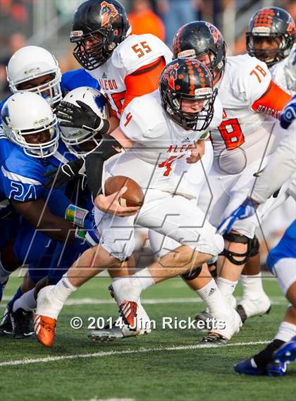 Thumbnail 2 in Tyler [John] vs. Aledo (UIL 5A Division 1 Semifinal) photogallery.
