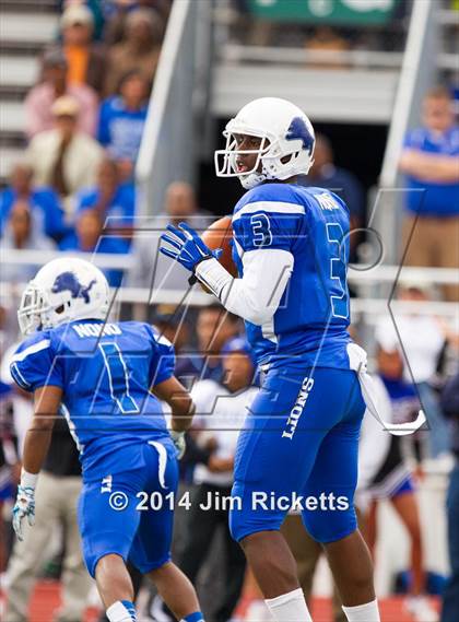 Thumbnail 3 in Tyler [John] vs. Aledo (UIL 5A Division 1 Semifinal) photogallery.