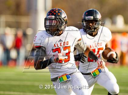 Thumbnail 1 in Tyler [John] vs. Aledo (UIL 5A Division 1 Semifinal) photogallery.