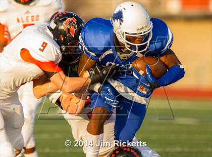 Thumbnail 3 in Tyler [John] vs. Aledo (UIL 5A Division 1 Semifinal) photogallery.