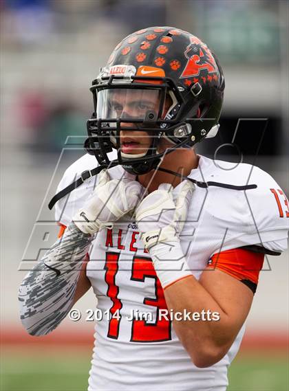 Thumbnail 3 in Tyler [John] vs. Aledo (UIL 5A Division 1 Semifinal) photogallery.