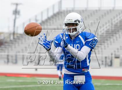 Thumbnail 1 in Tyler [John] vs. Aledo (UIL 5A Division 1 Semifinal) photogallery.