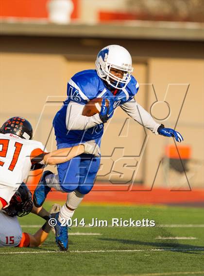 Thumbnail 3 in Tyler [John] vs. Aledo (UIL 5A Division 1 Semifinal) photogallery.