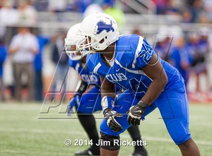 Thumbnail 2 in Tyler [John] vs. Aledo (UIL 5A Division 1 Semifinal) photogallery.
