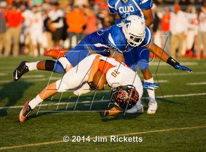 Thumbnail 1 in Tyler [John] vs. Aledo (UIL 5A Division 1 Semifinal) photogallery.