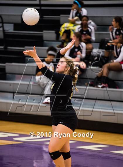 Thumbnail 2 in Nettleton vs. Fayetteville photogallery.