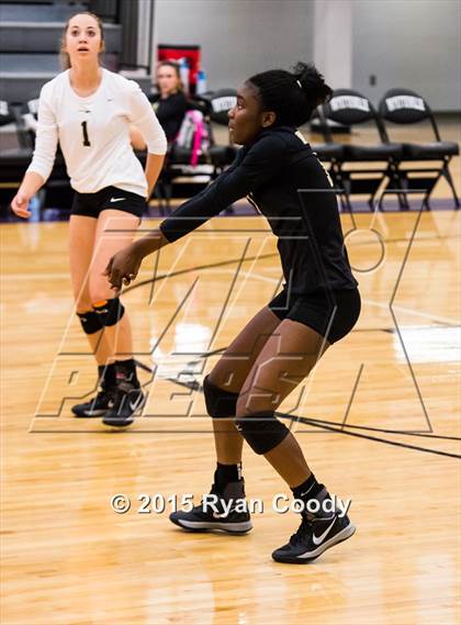 Thumbnail 2 in Nettleton vs. Fayetteville photogallery.