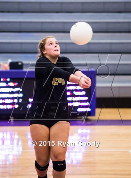 Thumbnail 3 in Nettleton vs. Fayetteville photogallery.