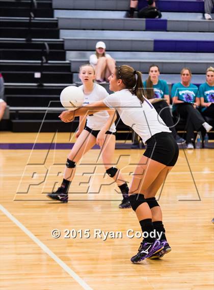 Thumbnail 3 in Nettleton vs. Fayetteville photogallery.