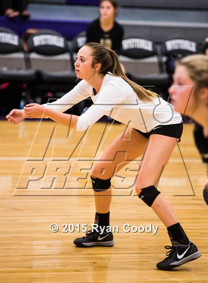 Thumbnail 3 in Nettleton vs. Fayetteville photogallery.