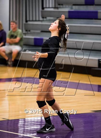 Thumbnail 2 in Nettleton vs. Fayetteville photogallery.