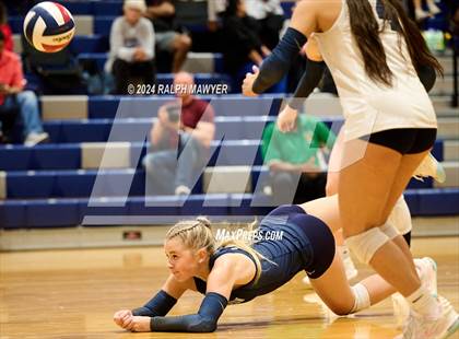 Thumbnail 2 in Veterans Memorial @ Boerne-Champion photogallery.
