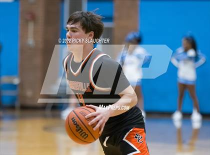 Thumbnail 3 in Edwardsville @ Belleville East  photogallery.